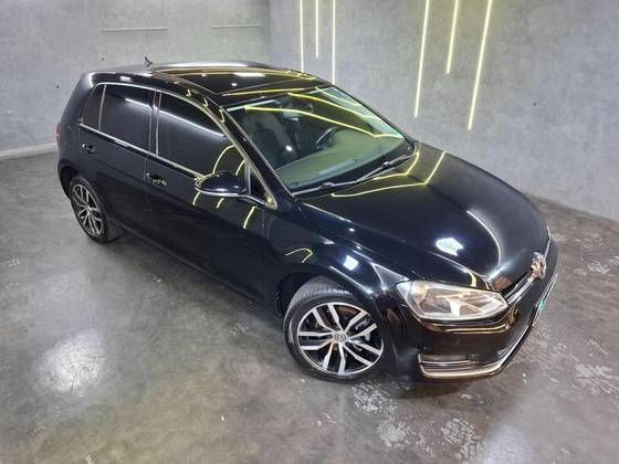VOLKSWAGEN GOLF 1.4 TSI HIGHLINE 16V GASOLINA 4P AUTOMÁTICO VOLKSWAGEN GOLF 1.4 TSI HIGHLINE 16V GASOLINA 4P AUTOMÁTICO